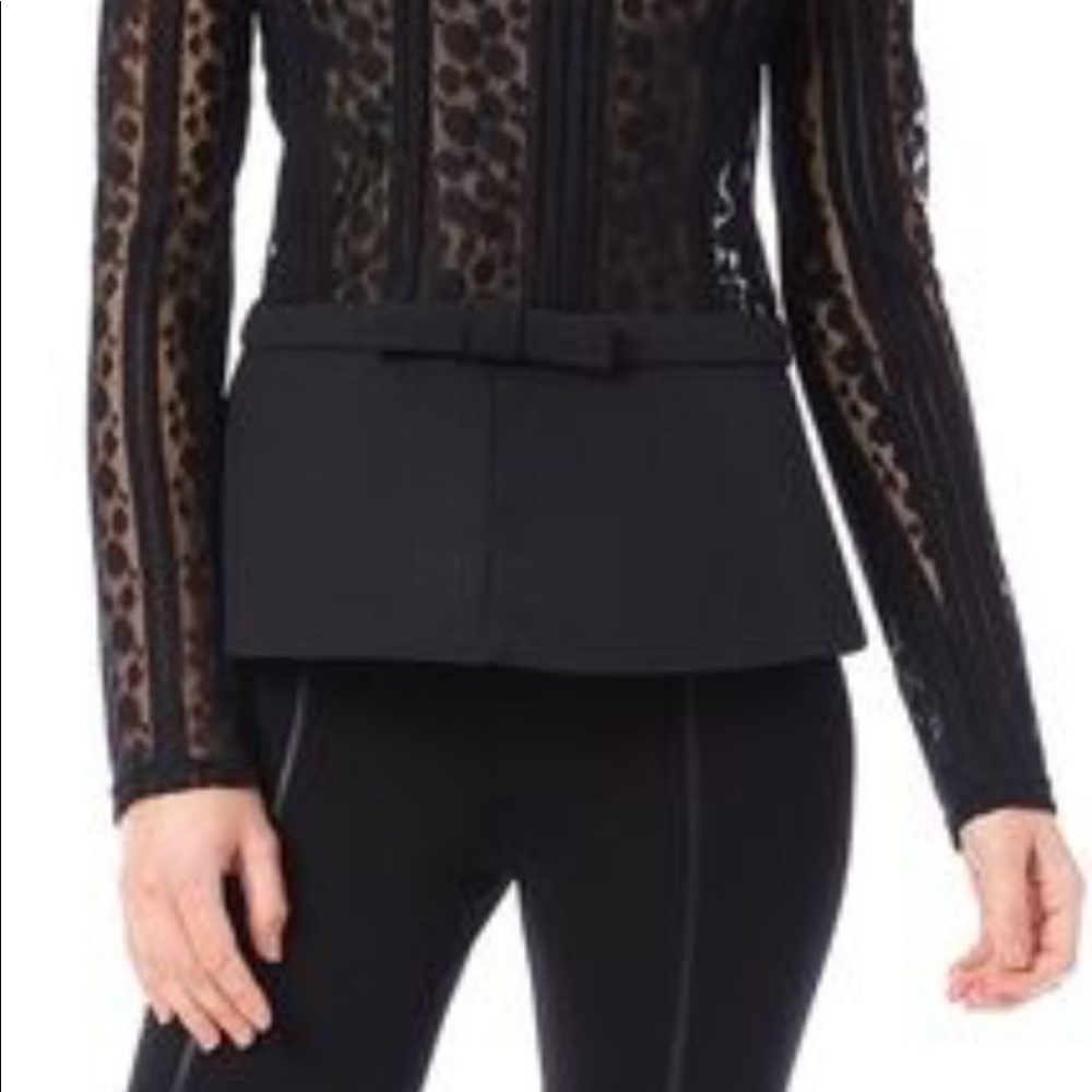Gracia sheer lace peplum - Picture 9 of 10